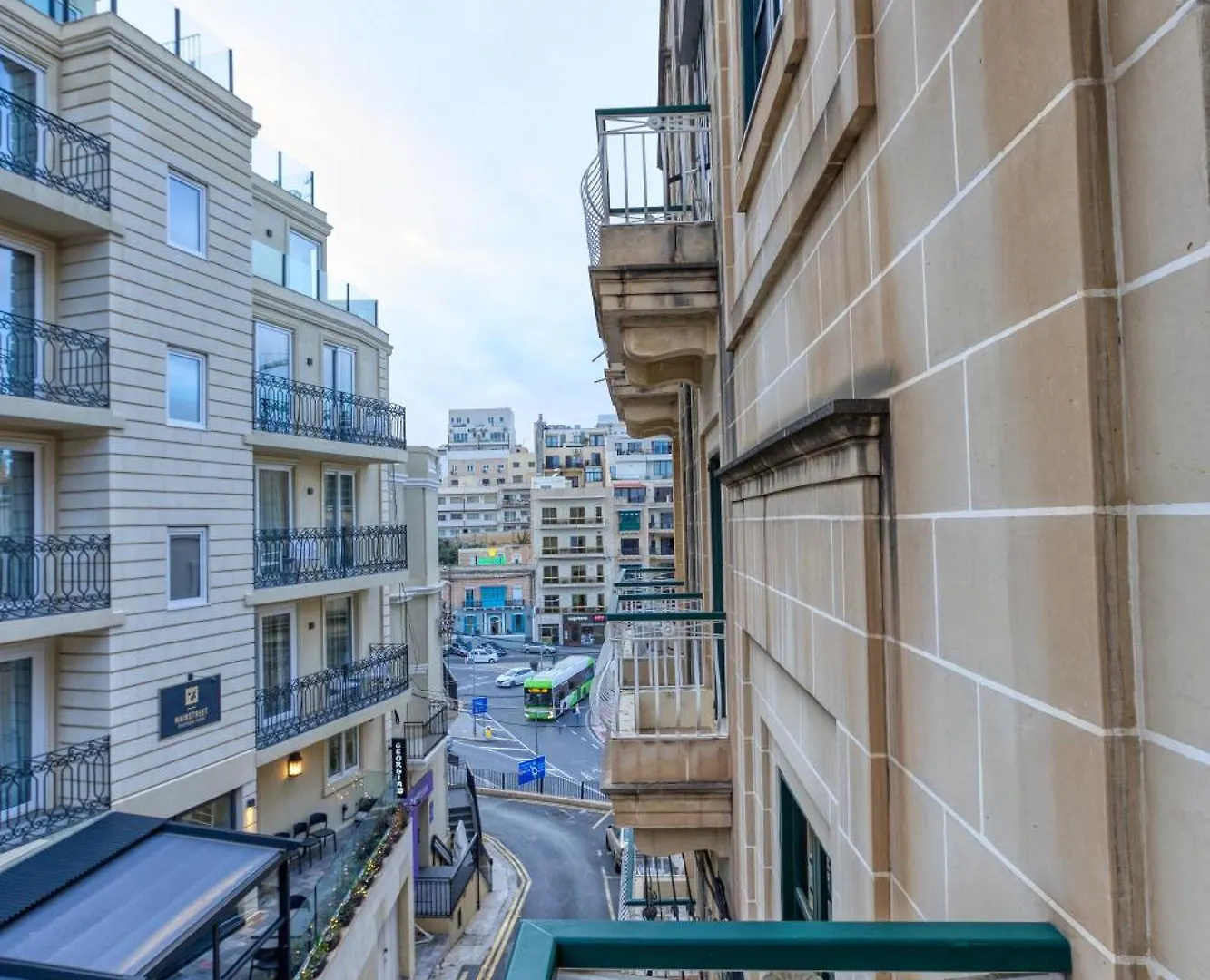 A Lovely 2Br Home Just Off Spinola Bay By 360 Estates Saint Julian's Διαμέρισμα